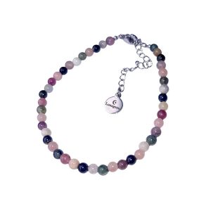 Armband met donkerzilverkleurig verlengkettinkje en toermalijn kraaltjes.
