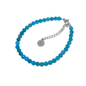 Armband met donkerzilverkleurig verlengkettinkje en apatiet kraaltjes.