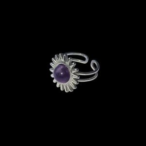 Zilverkleurige stainless steel ring met zon en amethist cabochon