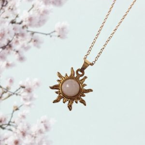 Ketting met zon hanger rozenkwarts goud